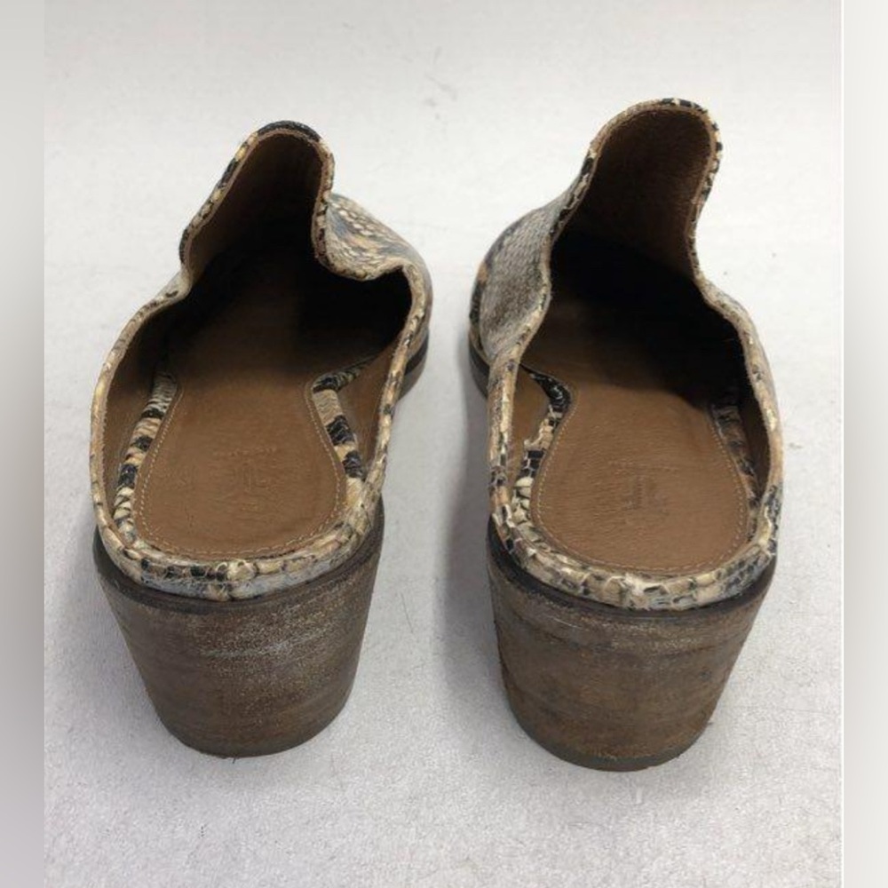 VINTAGE Frye Leather Melanie Snakeskin Embossed Mule - Picture 3 of 7